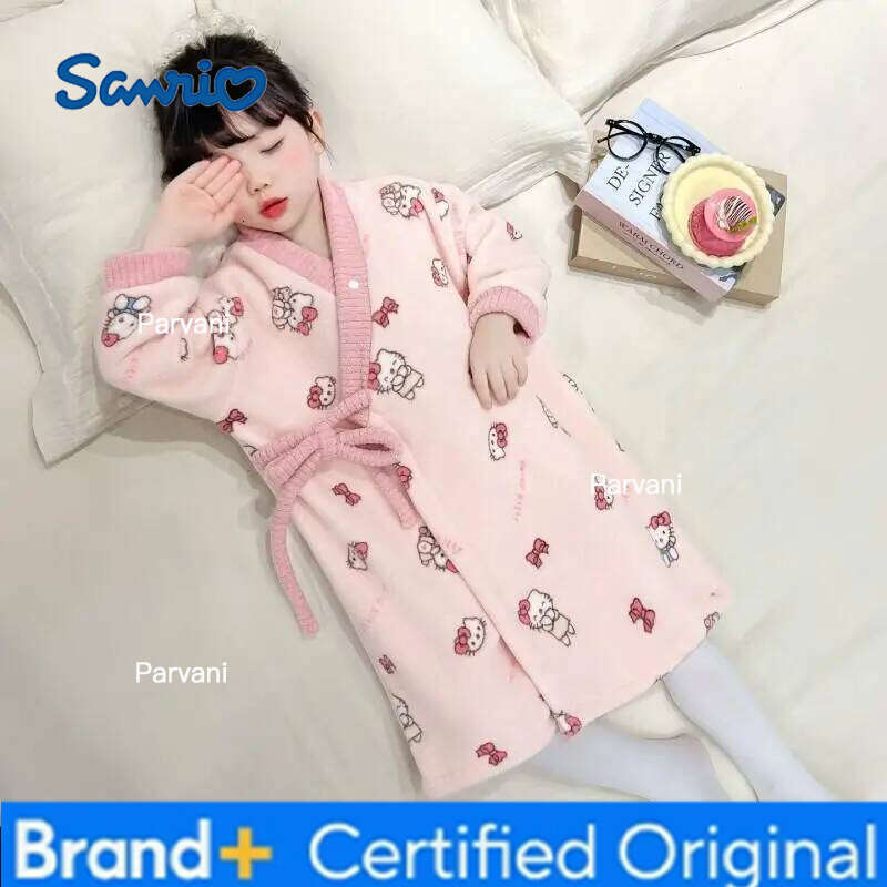Sanrio Hello Kitty Nightgown Autumn and Winter 2025 New Flannel Thickened Girls Cartoon Cute Kt Cat Warm Home Bathrobe H260130