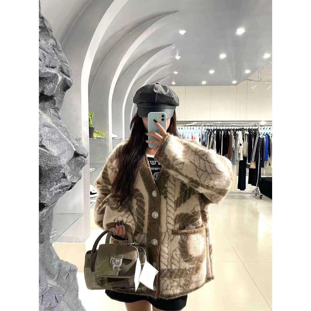 Fashion Plus Size Heavy Craft New Chinese Rope Jacquard Knitted Cardigan Loose Lazy Style Sweater Coat For Women Autumn Winter Trend LEEGO LENS