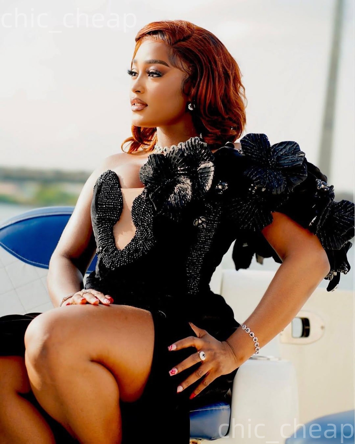 Aso Ebi Black Sheath Prom Dresses 2026 Flowers Beaded Velvet High Split Evening Formal Party Second Birthday Engagement Gowns Plus Size Dress For Spec