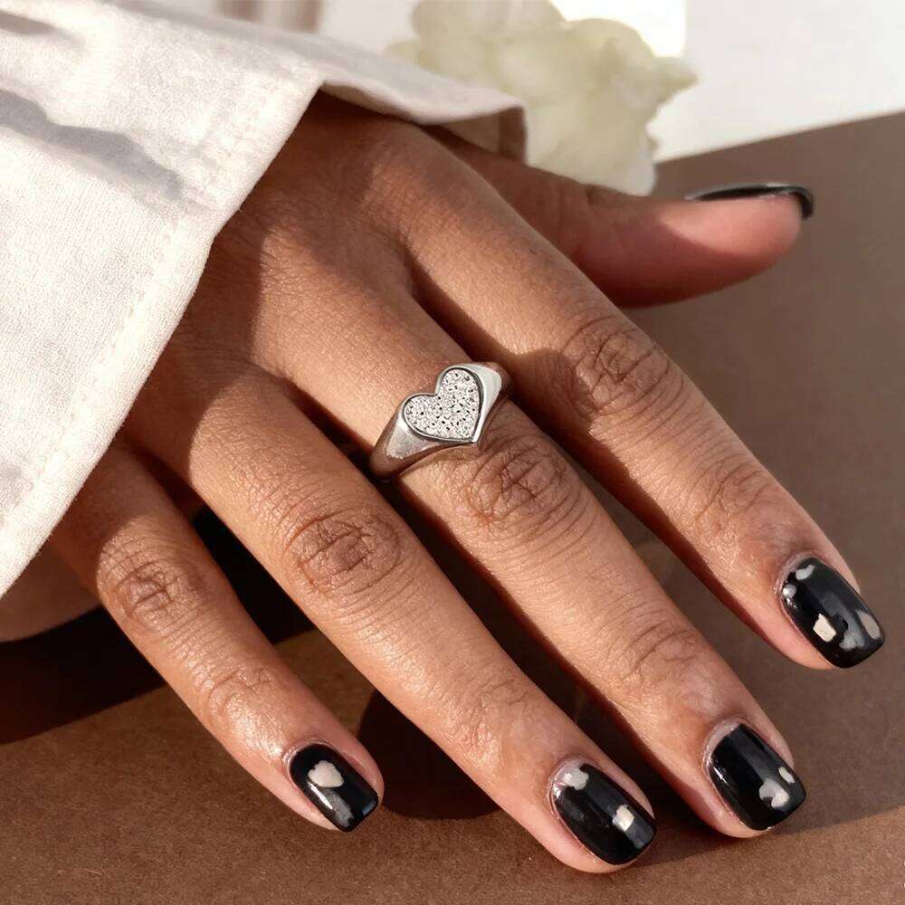 KNOBSPIN D VVS1 Heart Moissanite Engagement Ring 925 Sterling Silver Plated 18k White Gold Diamond Rings for Women Brithday Gift XJ260130