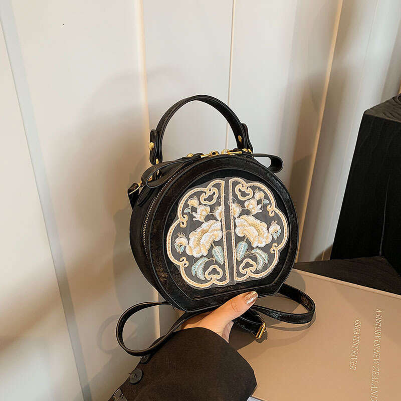 Trendy Small For Women 2025 New Fashionable Versatile Crossbody Summer Exquisite Handheld Round Bags SHANGFANNI