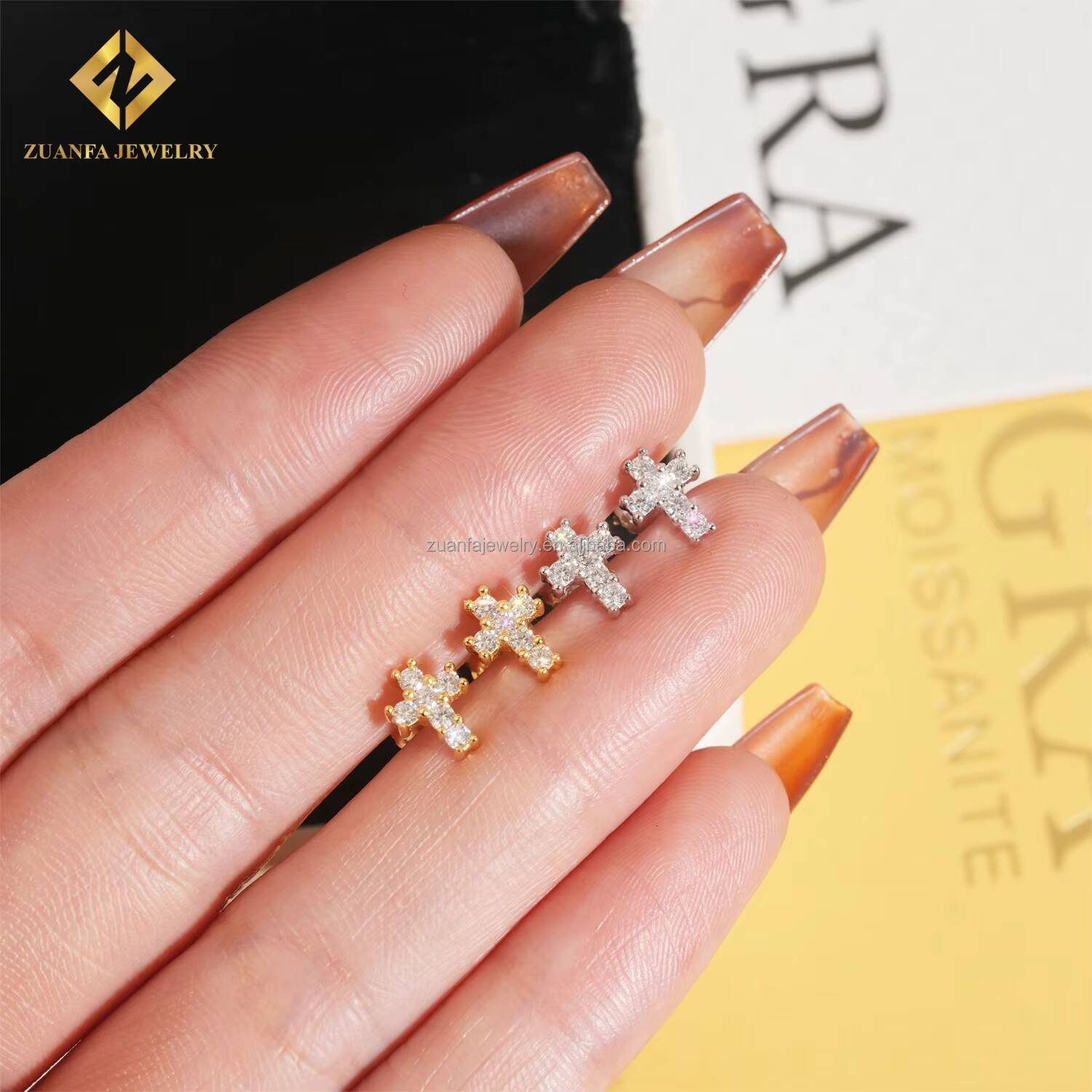 Pass Diamond Tester Best Selling Hip Hop Rapper Jewelry 925 Sterling Silver VVS1 Moissanite Cross Stud Earring Screw Back