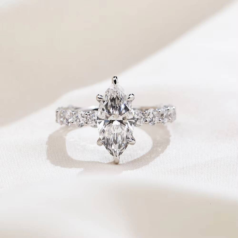 Custom Jewelry MSR-2009 14k Gold Engagement Ring Marquise Cut 16ct F VVS2 Lab Grown Diamond Ring