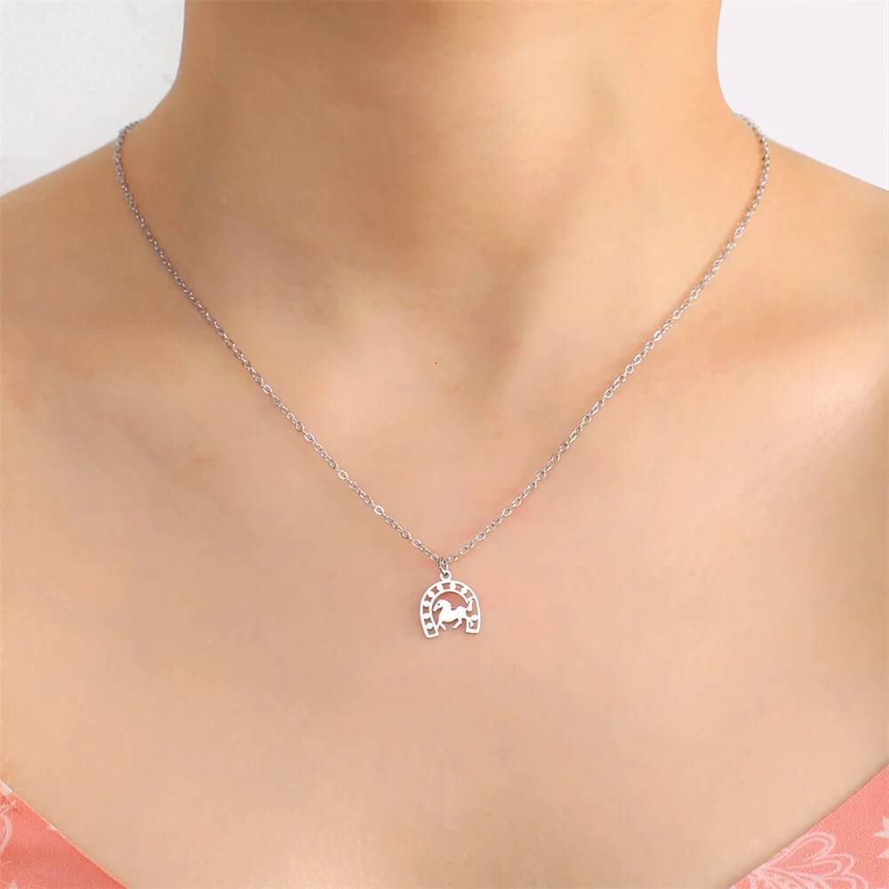 My Shape And Horsehoe Pendant Necklaces For Women Girls Stainless Steel U-Shaped Horse Animal Choker Chain Jewelry Gifts