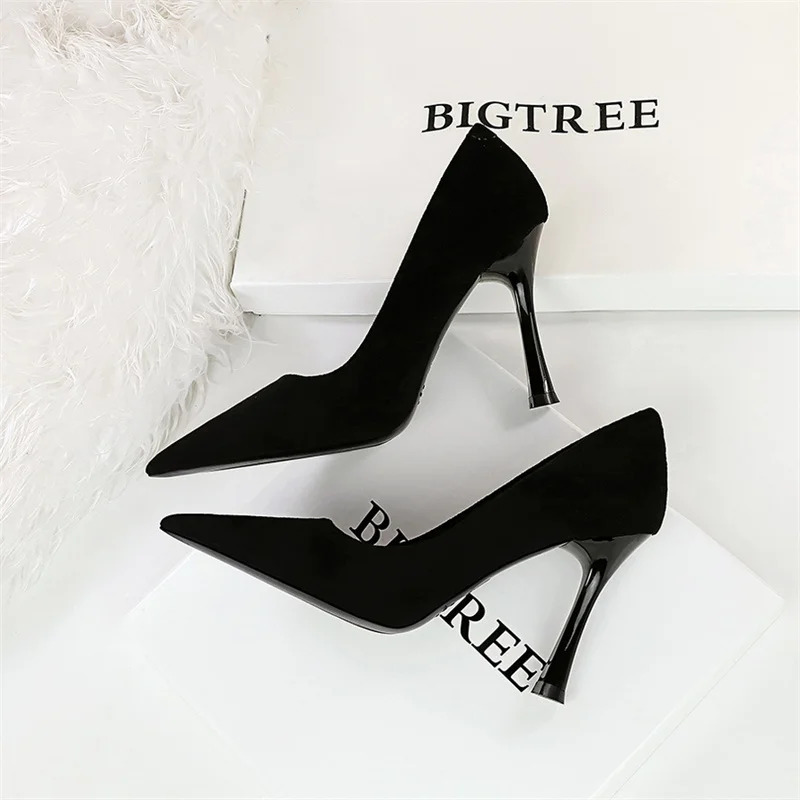 Fashion Suede Black Women Simple Pumps Wine Glasses High Heels Shallow Mouth Pointed Toe Office Comfort Single Shoes 260123
