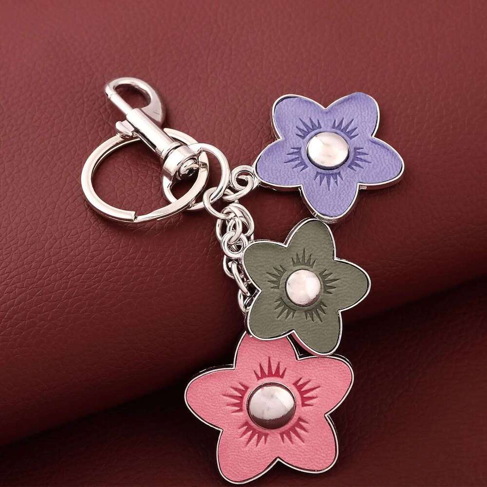 Creative Elegant Multipurpose Flower Keychains For Women Y2k Bag Pendant Car Keyring Jewelry Gift Decoration Accessories Z260130