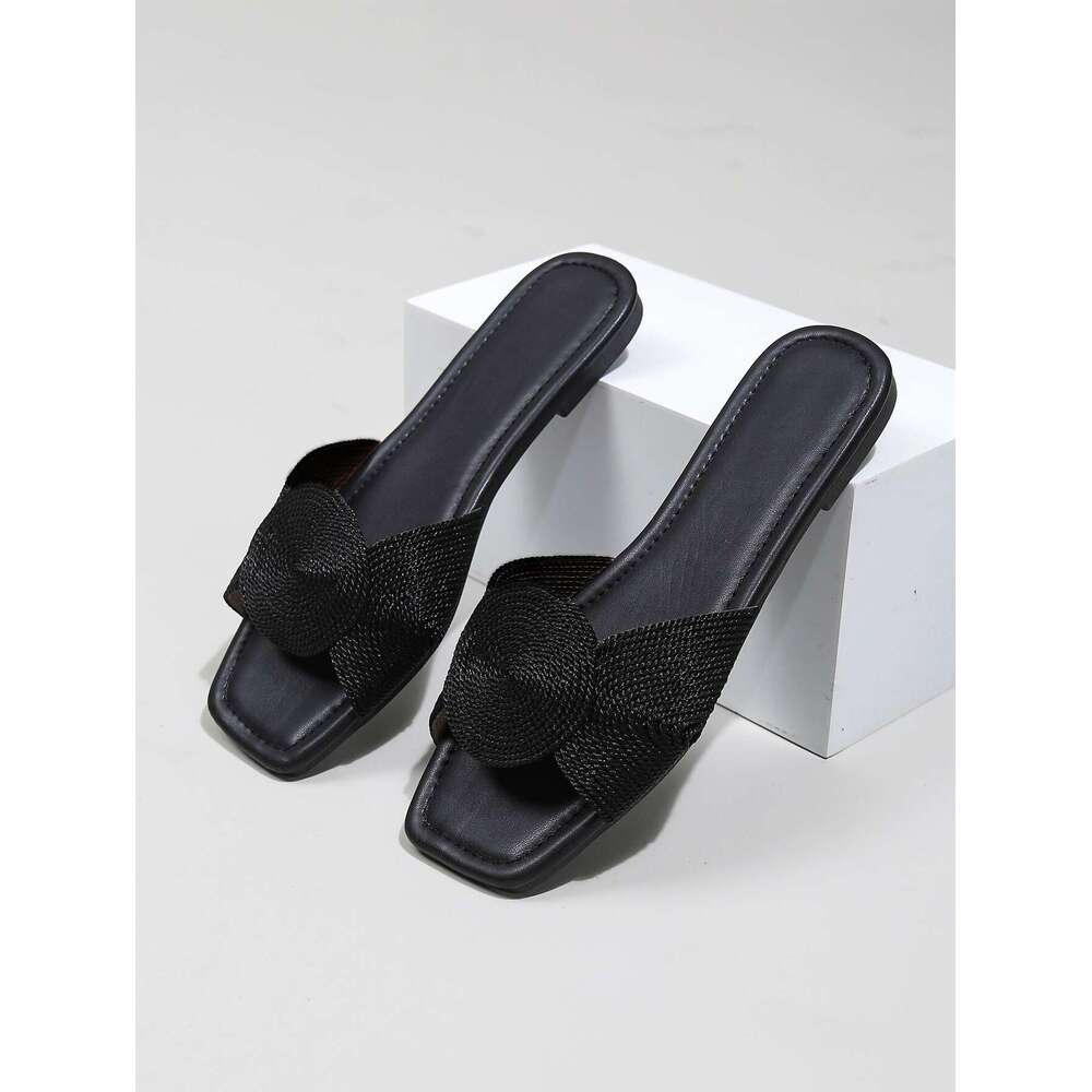 fashion shoes Hot-Selling Big Brand Popular 2025 Summer Women's New Metal Embroidered Woven Flat Sandals