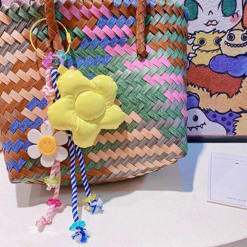 Handmade Macaron Big Flower Keychain Sweet Pendant Nylon Braided Rope Fashionable Charm Colorful Bag Pendants Z260130