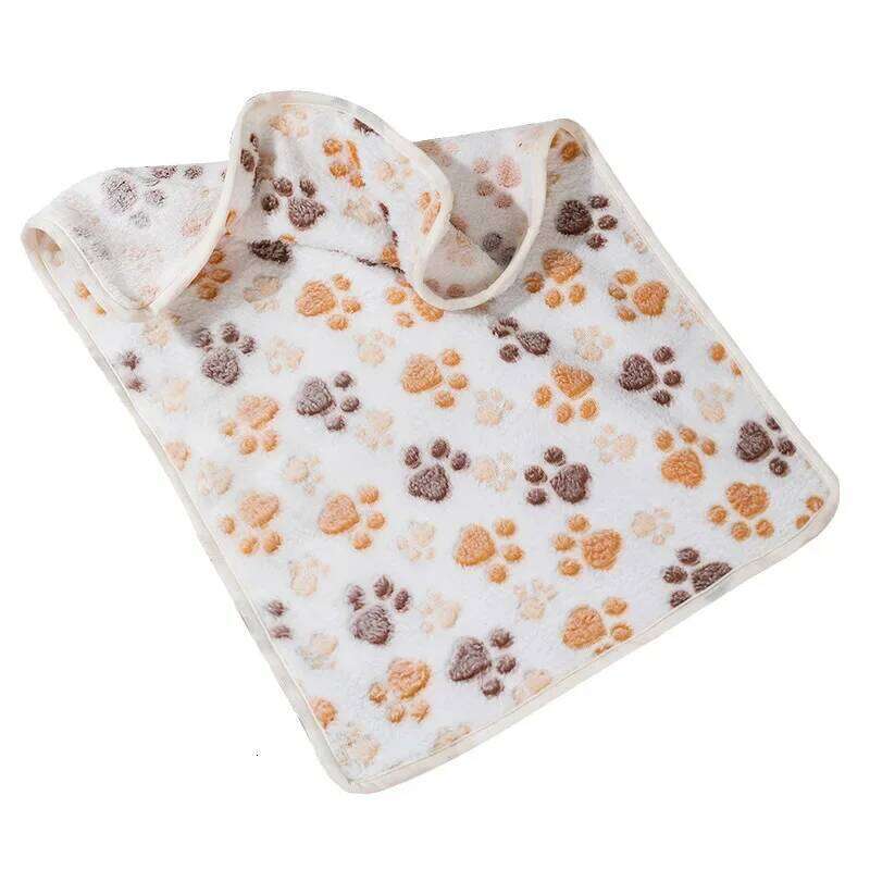 EFF Soft Fluffy High Quality multicolor Cute Dog Paw Print Pet Mat Warm and Comfortable Blanket for Cat Dogs 26W01130
