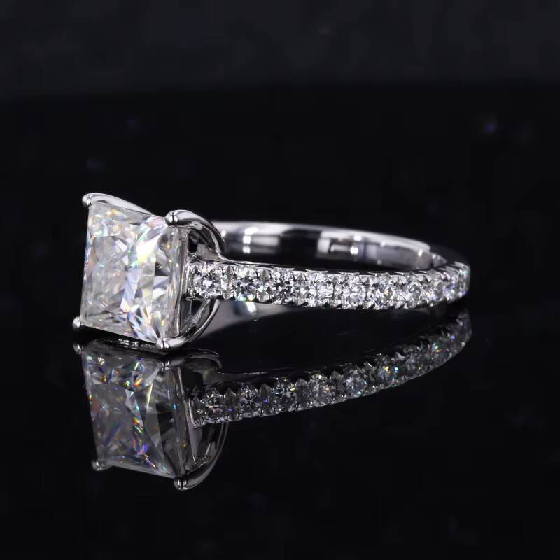 Starsgem Au750 18k Solid White Gold Princess Cut DEF Color Moissanite Fashion Ring Jewelry for Engagement