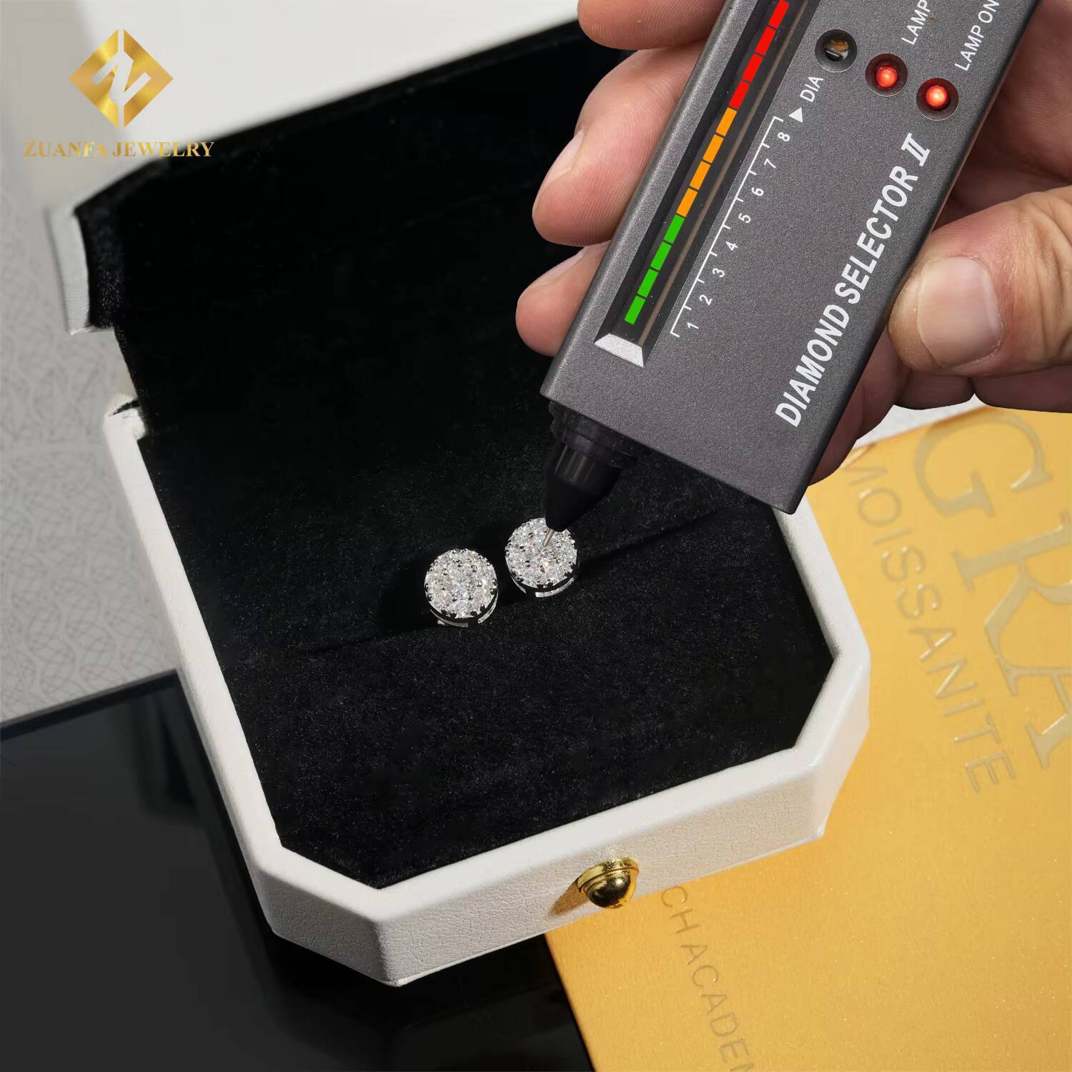 Fast Shipping Round Fashion Cluster Stud Earring Solid 925 Silver VVS Moissanite Iced Out Full Paved Hip Hop Earring