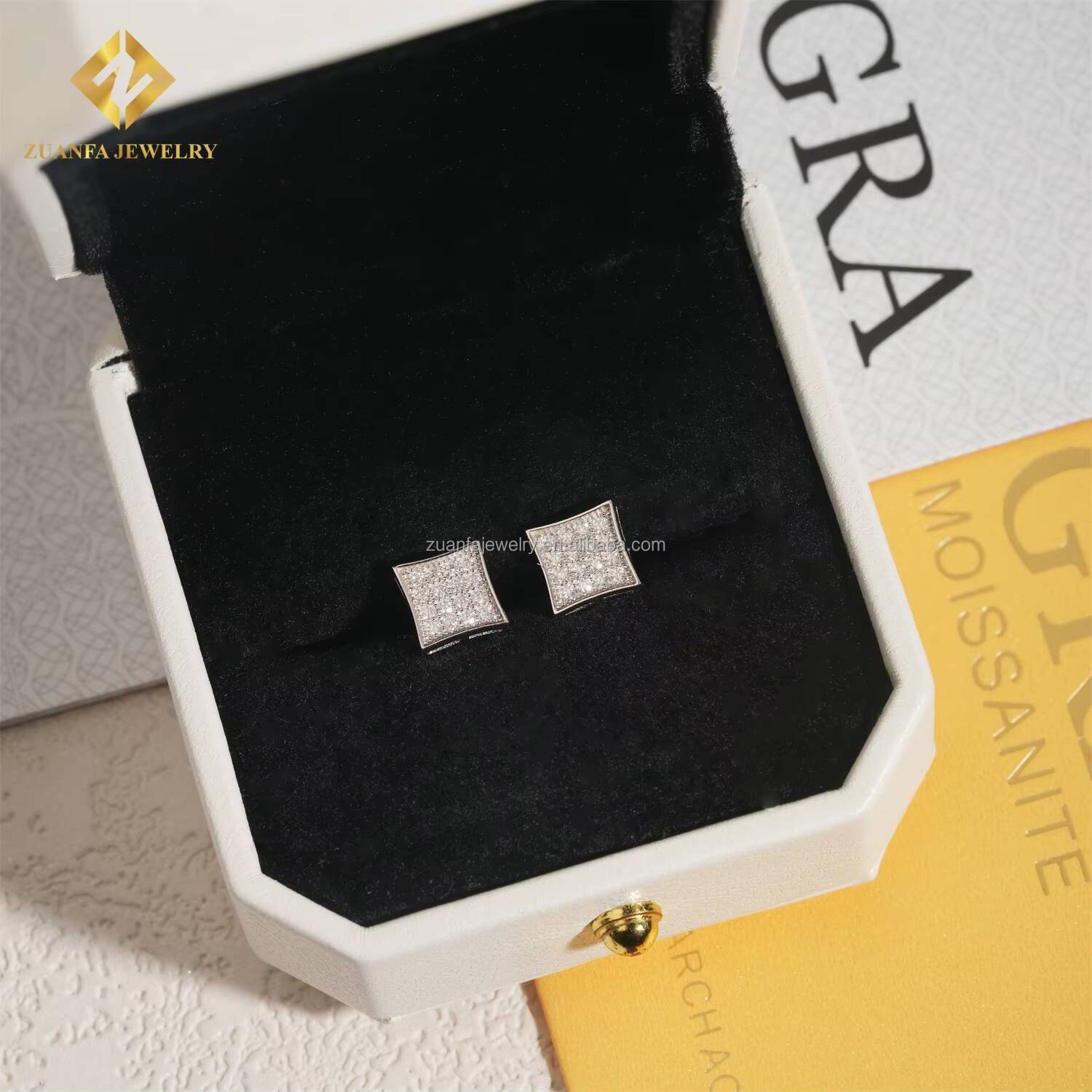 Best Selling Popular Man Rapper Jewelry GRA Certificate Iced Out Fine Hip Hop Screw Back S925 VVS1 Moissanite Stud Earrings