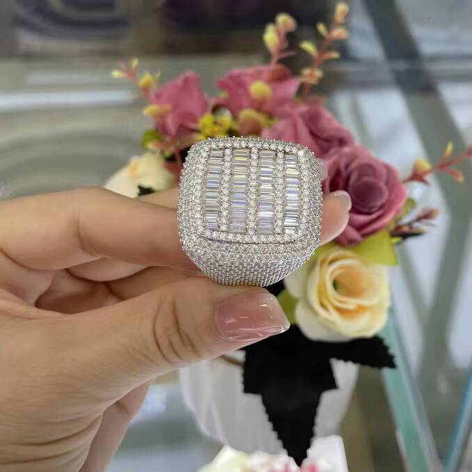 Hiphop Men Women Fine Jewelry Iced Out Gold Plated 925 Sterling Silver VVS Moissanite Diamond Baguette Ring With GRA Certificate
