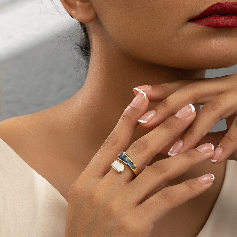 25 Years of Fashion Pressure Open Non-Fading Oil Drip Simple Minimalist Style Couple Ring Exclusive