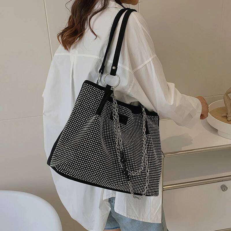 New Luxuy Rhineston Shoulder Bags For Women Diamond Leather Crossbody Female Underarm Bag Totes Purse Handbag Z260130