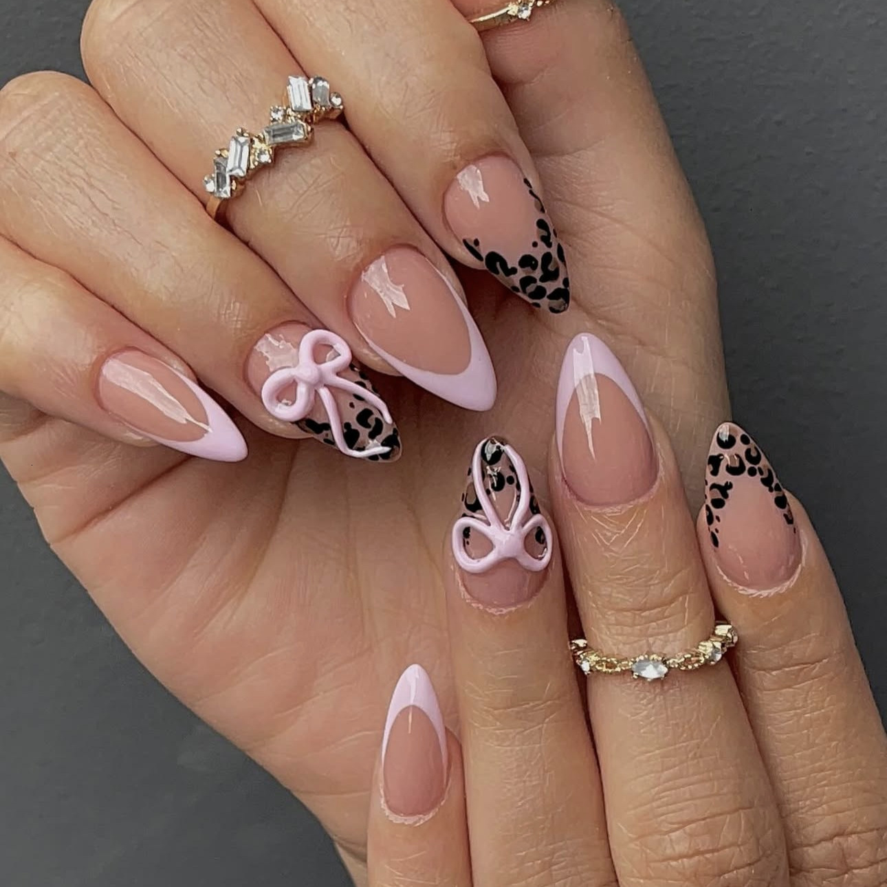 Cross-Border Hot Sale Light Pink Sweet Cool 3D Bow Leopard Print French Style Personalized Detachable Wearable Nail 24 Pieces