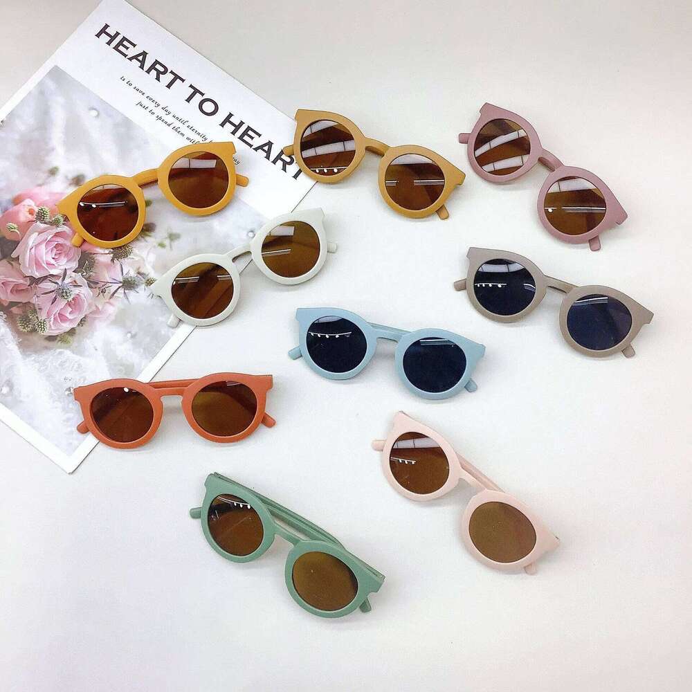 2026 Boys' Oval Frame Baby Sunglasses Glasses Travel Sunscreen And UV Protection Children's Version H260130