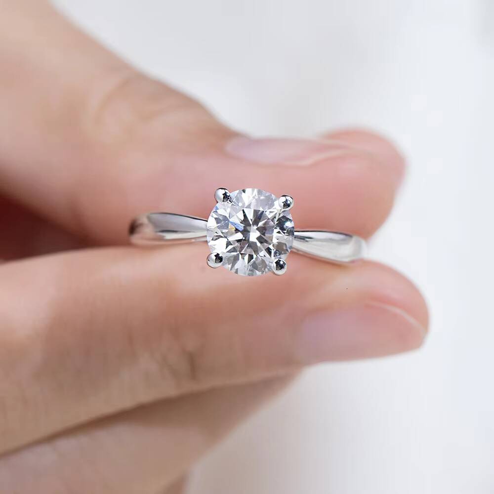 Ready to Ship MSR-371 Classic Design PT950 Solitaire Diamond Ring 158ct G VVS2 Round Shape Lab Grown Diamond Ring