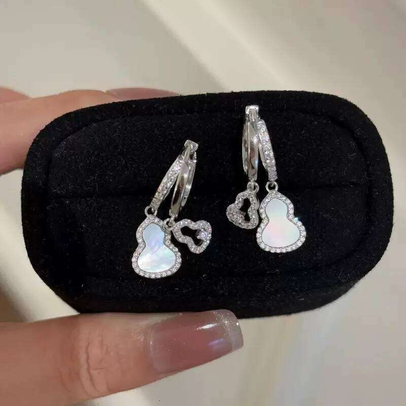 Charming Tibetan Silver Gourd Zircon Pendant Red Agate Hoop Earring for Women Fashion Jewelry High Luxury Vintage Accessories