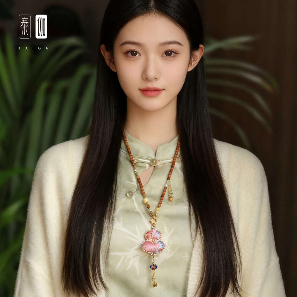 Old Mountain Sandalwood Bead Song Brocade Gourd Bell Orchid Tassel Inlaid Diamond Quick Release Buckle Necklace National New Chinese Style Qipao Acces