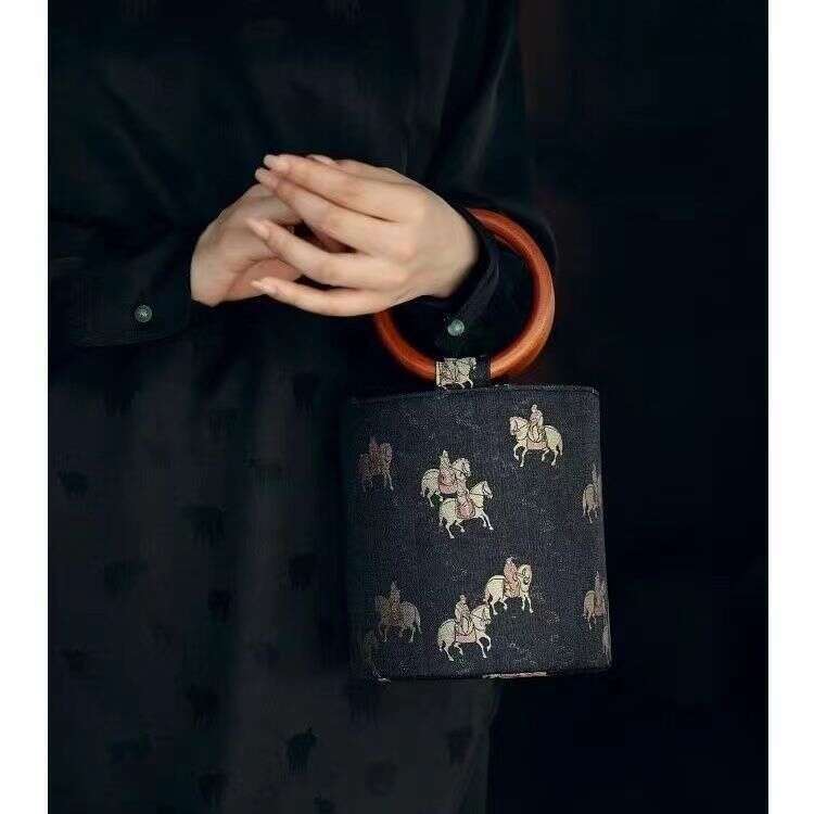 Ethnic Round Ring Wooden Handle Song Brocade Tang Horse Pattern Retro Wealth Bucket Cylinder Bag Autumn Winter Chinese National Style