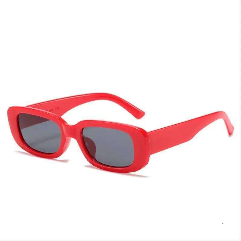 2025 New Cute Children's Boys' And Girls' Baby Concave Shape UV Resistant Sun Vacation Sunglasses 2-8 Years Old H260130