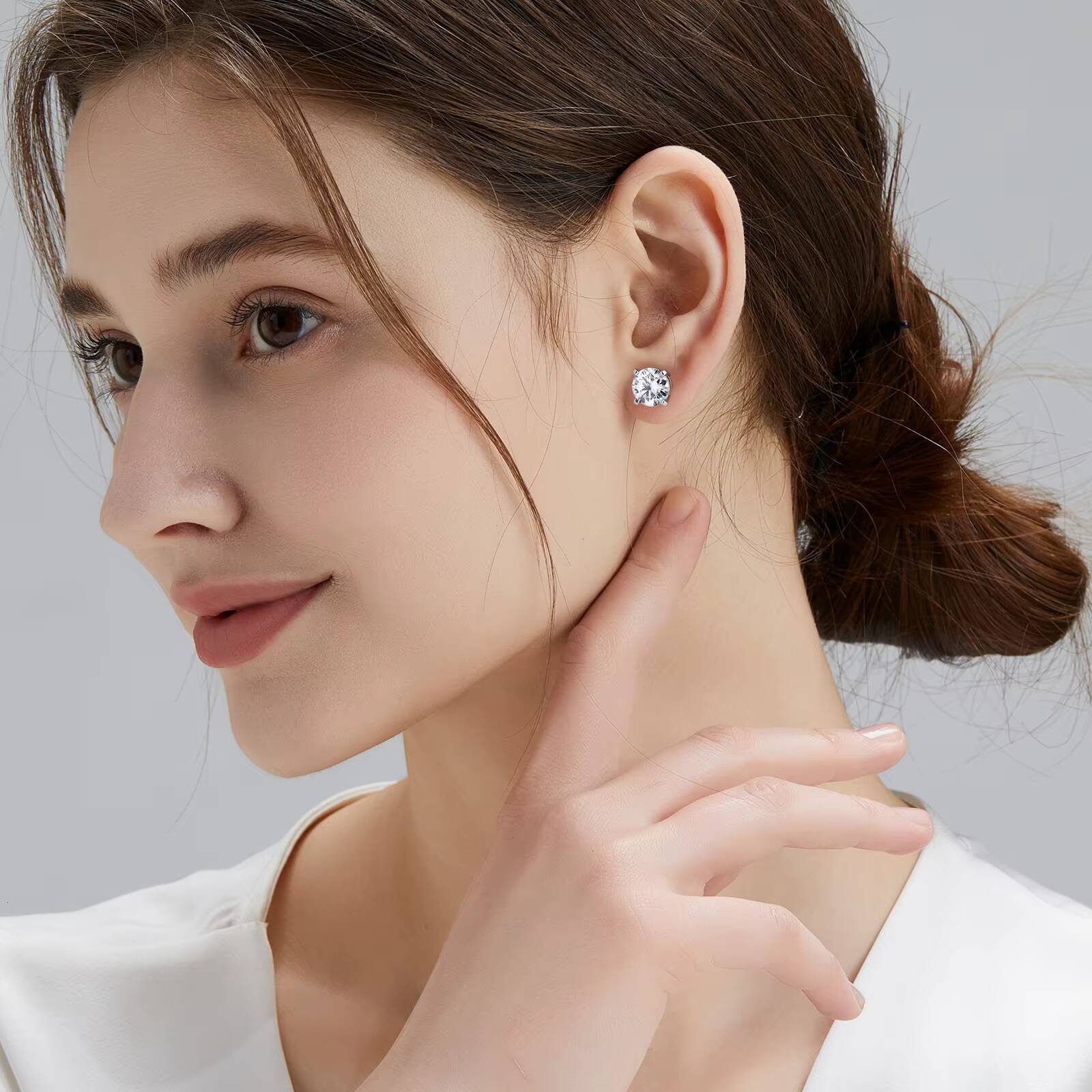 06/1/12/16/2/3CT Classic 4 Prong Moissanite Earrings VVS 925 Sterling Silver Jewelry Lab Grown Diamond Stud for Men Women