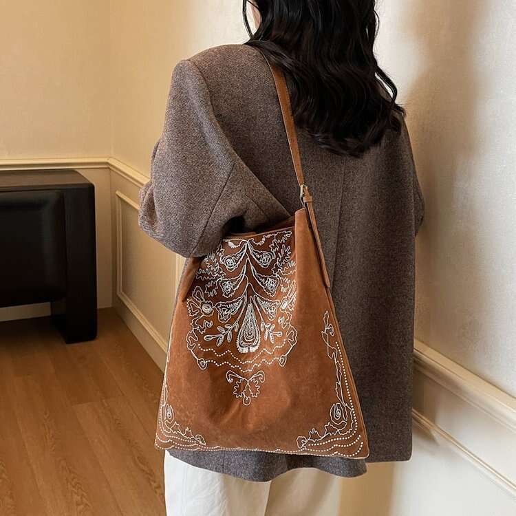 New Retro Chinese Style Large Capacity Shoulder Underarm Casual Embroidery Crossbody Bag Evergwish