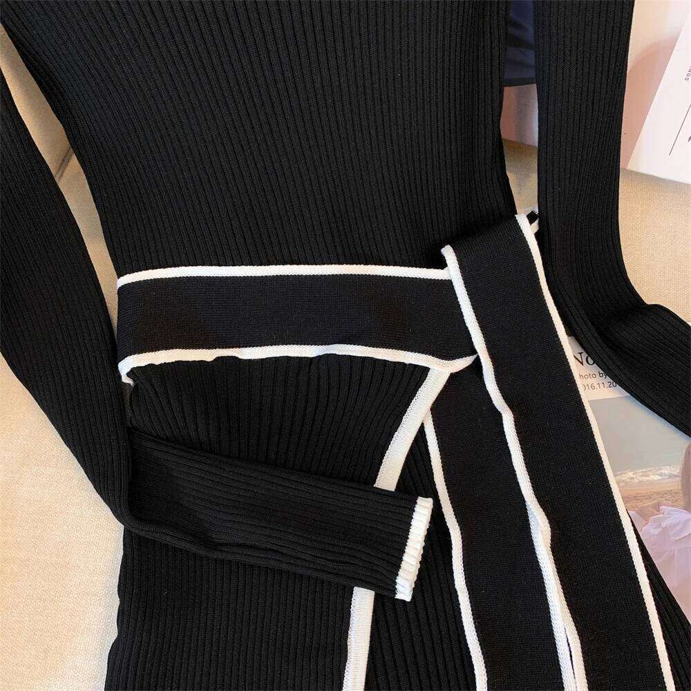 YuooMuoo 2025 New Arrival Women Knitted Elegant Slim Waist Long Sleeves Bodycon Sweater Dress Office Lady Vestidos XJ260130