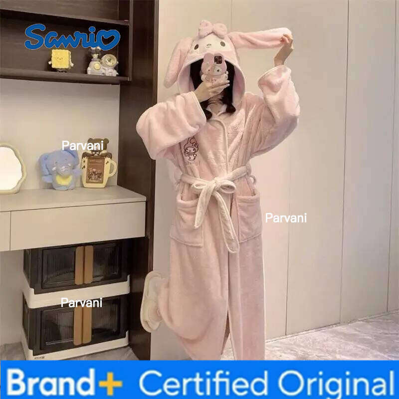 Sanrio New Hello Kitty Nightgown Cartoon Cute My Melody Kuromi Cinnamoroll Thick Absorbent Quick-Drying Long Adult Bathrobe Pajama H2601301