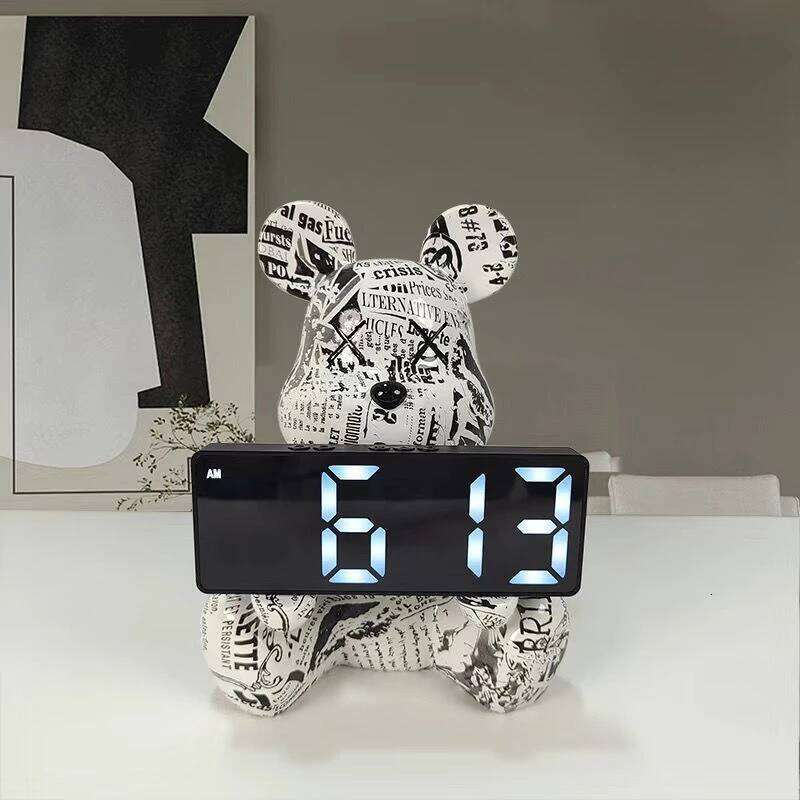Violent Bear Electronic Alarm Clocks, Living Room, Bedroom, Bedside Table Decoration, Desktop, Luminous, Silent Digital Clock W260130