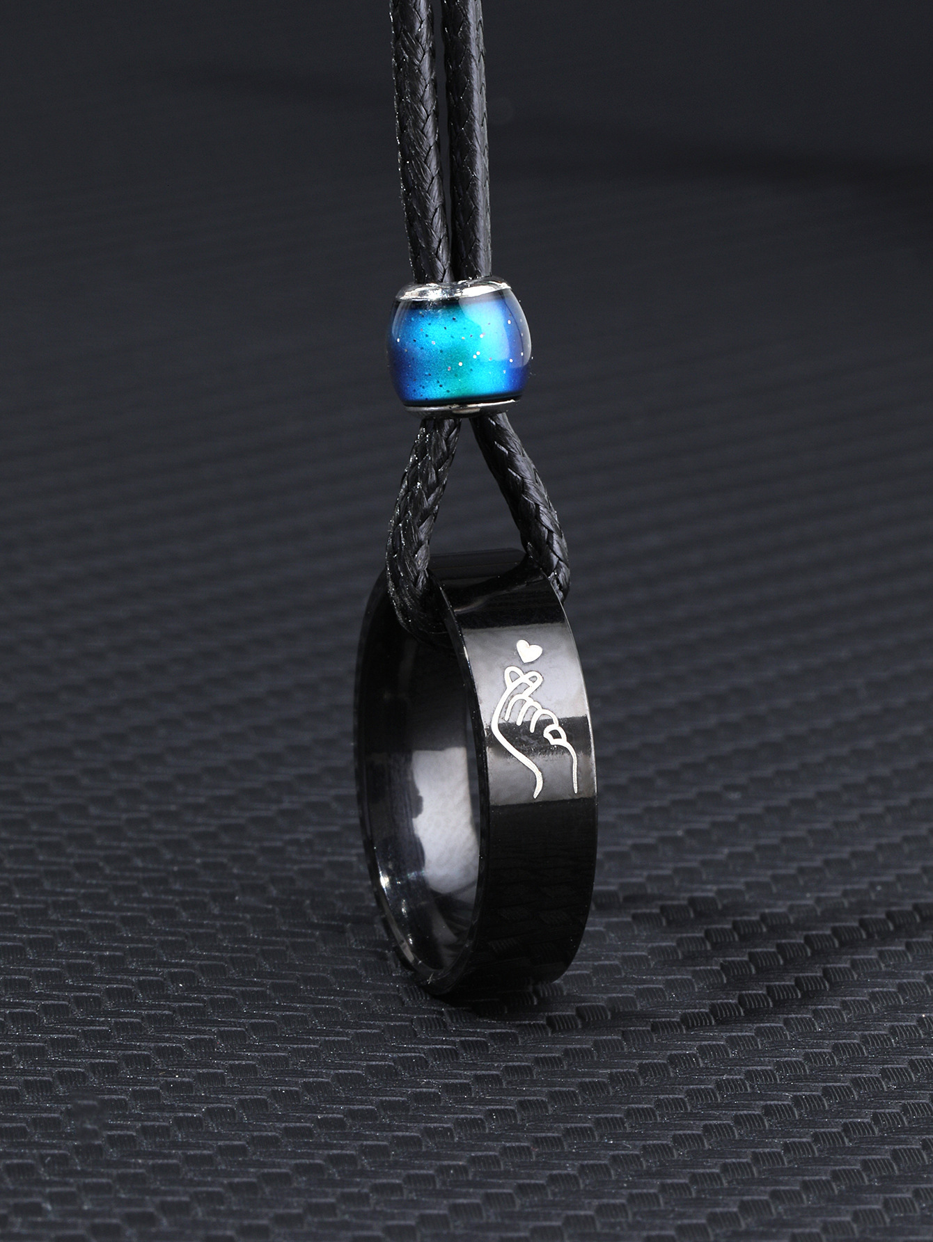 Exclusive New Creative Heart-Shaped Color-Changing Beads Couple Rings Necklace Source Manufacturer