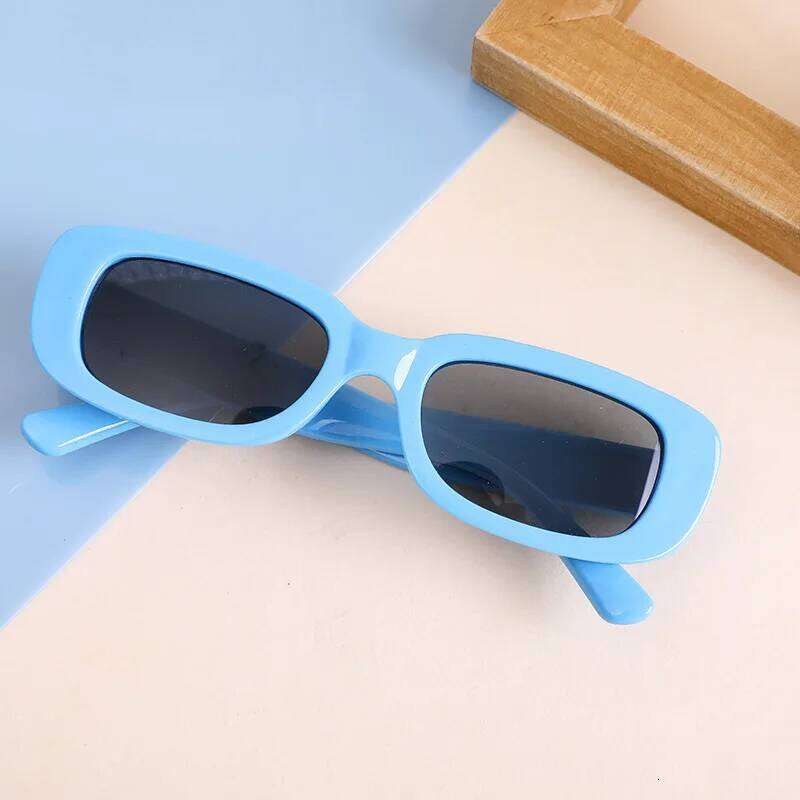 2025 New Cute Children's Boys' And Girls' Baby Concave Shape UV Resistant Sun Vacation Sunglasses 2-8 Years Old H260130
