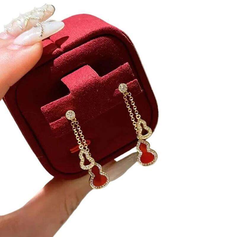 Inspiration Exquisite Red Agate Sparkling Gourd Female Earrings New in Hollow out Retro earrings for women Wedding Jewelry