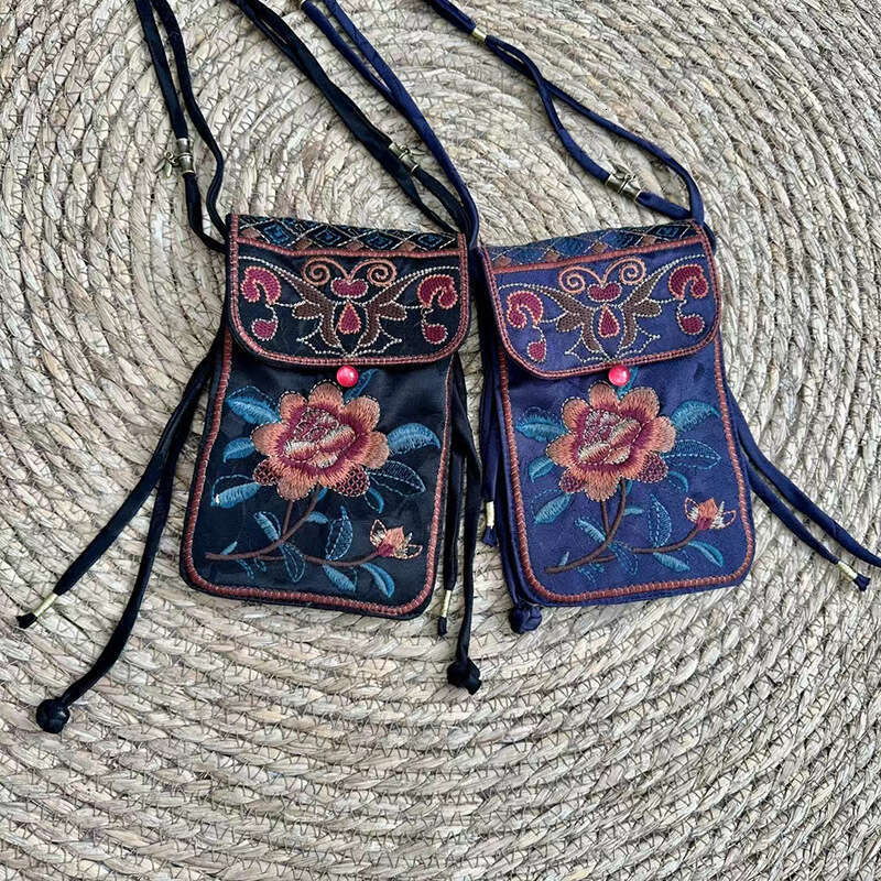 Autumn New Ethnic Style Embroidered Satin Jacquard Vintage Buckle Patchwork Phone Crossbody Bag For Women SHANGFANNI