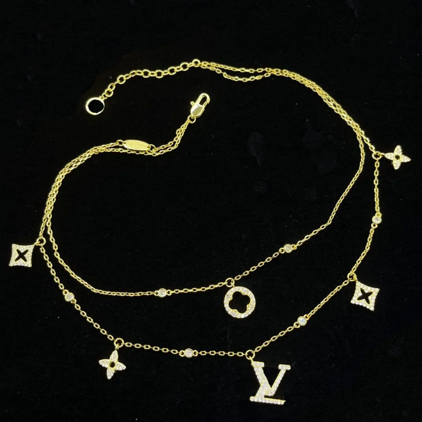 Fashionable double-layer pendant layered necklace for women's jewelry designer necklace high-quality electroplated 18k gold wedding and birthday gifts