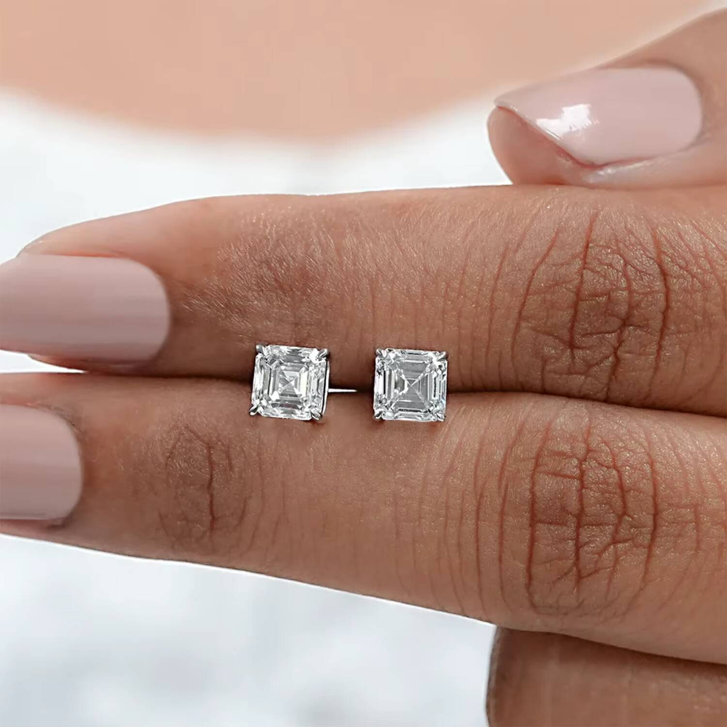 Custom 14K 18K Oem Competitive Price Screw Back Cvd Asscher Cut Lab Grown Diamond Stud Earring for Women