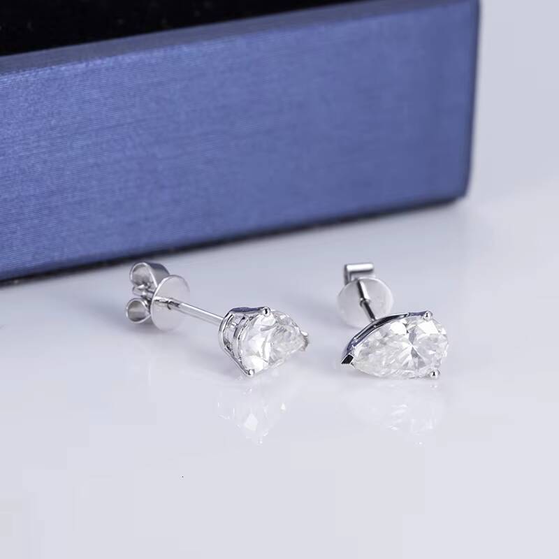 Messi Jewelry 14k Yellow Gold DEF Color Pear Moissanite Stud Earrings