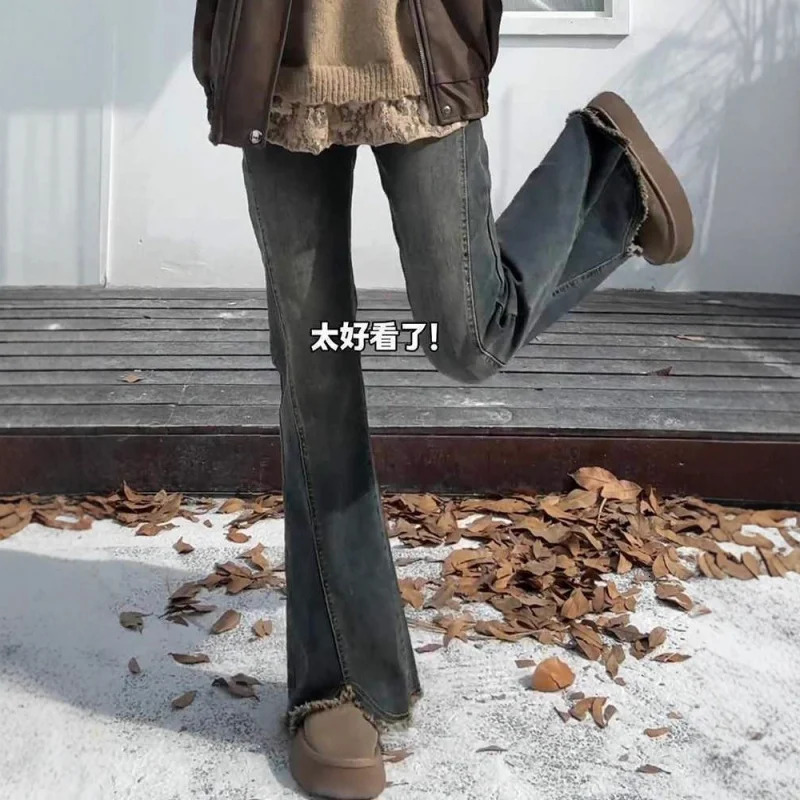 Cement Gray Frayed Hem Flared Micro Flare Jeans for 25 Plus Size High Waist Slimming Hip Covering Elastic Pants in Autumn Winter 260126