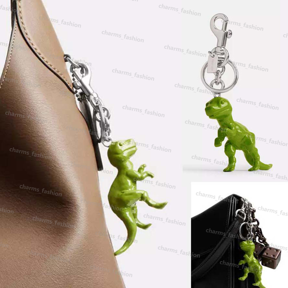 Designer keychain oriental cherry bag charm Letter Keychain designer bag charm Luxury metal charm holiday gift lovely quality with boxs1