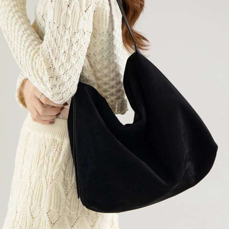 Stylish Oversized For Daily Commute Roomy Design Convertible Handle Women Shoulder Bag In Suedes Fabric Z260130