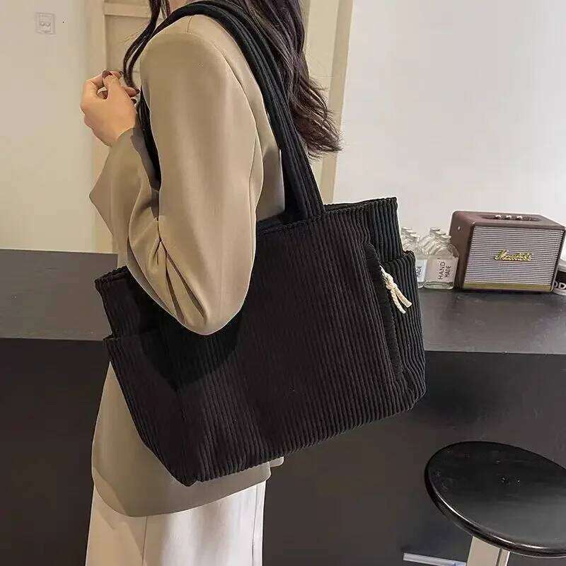 Corduroy Daily Handbag Fashionable Versatile Shoulder for Women Multi-Compartment Zipper Closure Commute Women's Tote Bag Z260130