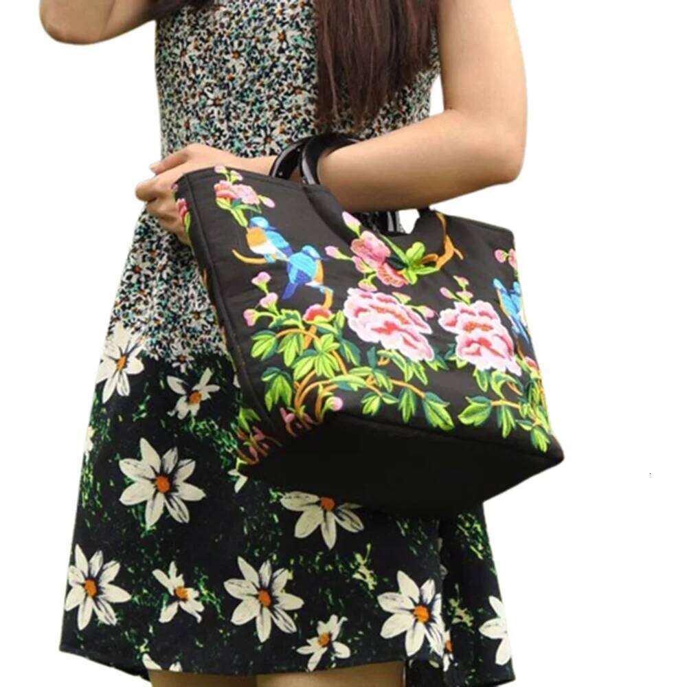 Women S Ethnic Embroidery Top Handle Bag Portable Canvas Floral Cloth Carrying Bags Chinese National Style KABAHEBINGJUE