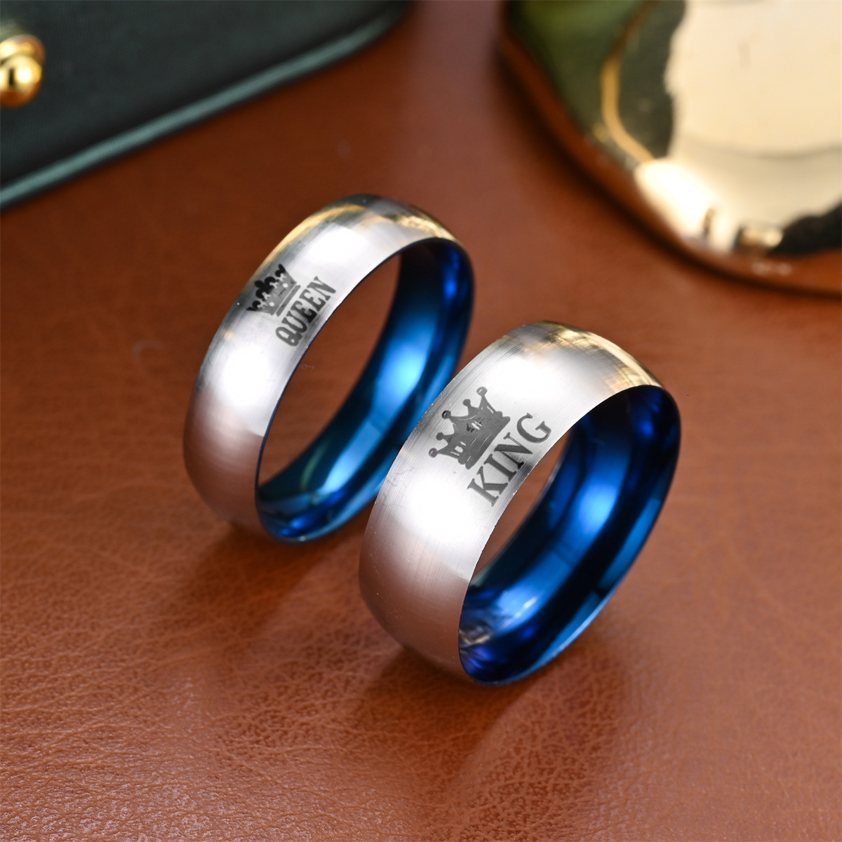 Fashion New Handmade Matte Blue Crown King Queen Exclusive Source Manufacturer