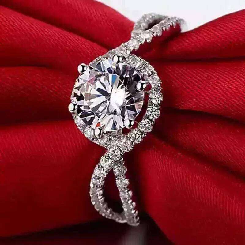 Huitan Bling Cubic Zirconia Rings Women for Engagement Wedding Luxury Silver Color Temperament Elegant Female Ring Party Jewelry XJ260130