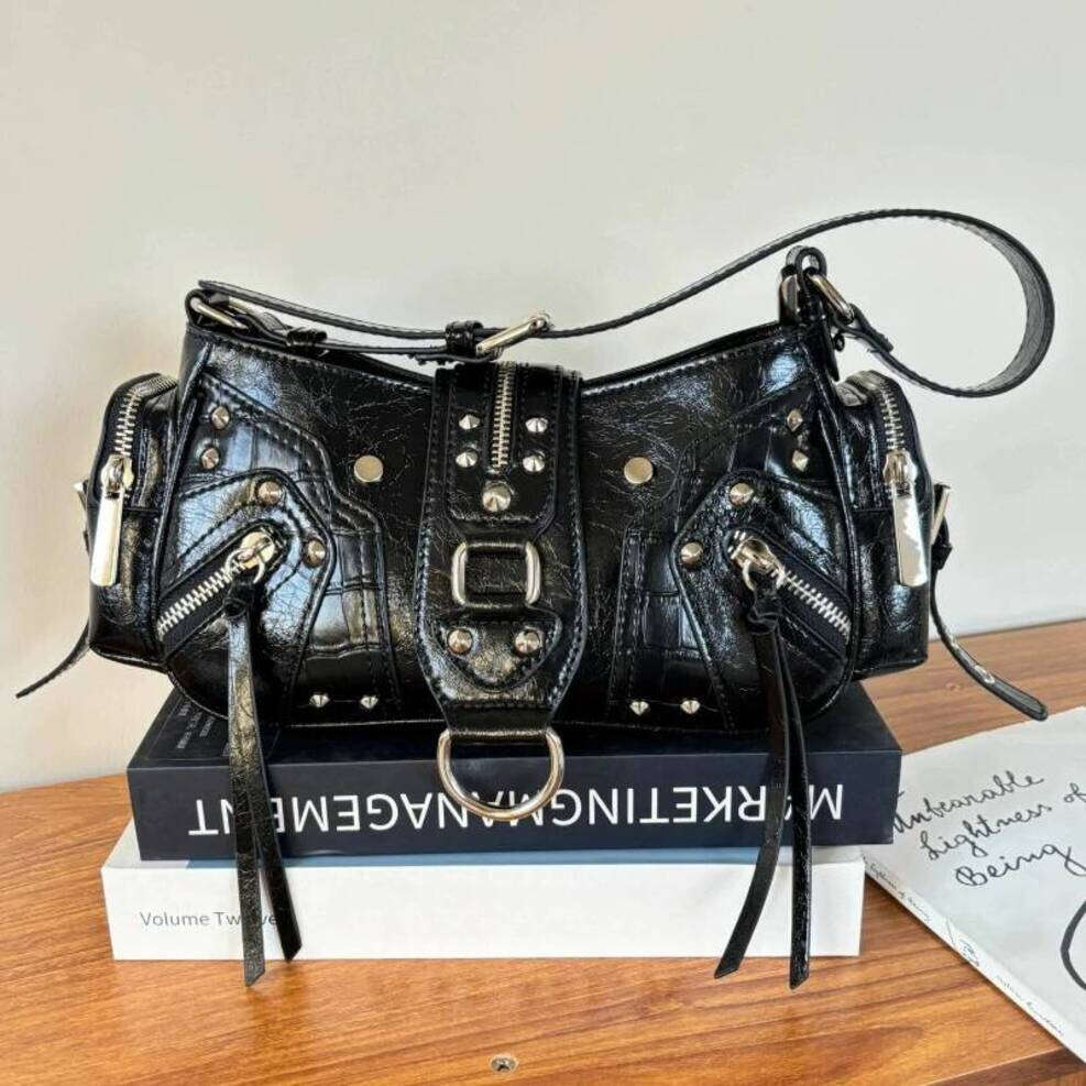 OLOEY NEW Underarm Bags For Women Luxury creativity Handbag Purses New In Vintage PU Leather Rivet Decoration Shoulder Crossbody