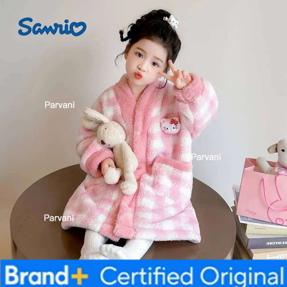 Sanrio Hello Kitty Nightgown Autumn Winter Sleepwear Girls Baby Pajamas Home Clothes Coral Velvet Bath Children's Bathrobe H260130