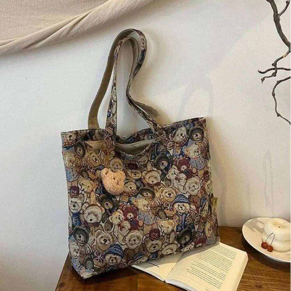 New Portable Cartoon Bear Pattern Large Capacity Casual Tote Handbag Student Shoulder Bag Z260130