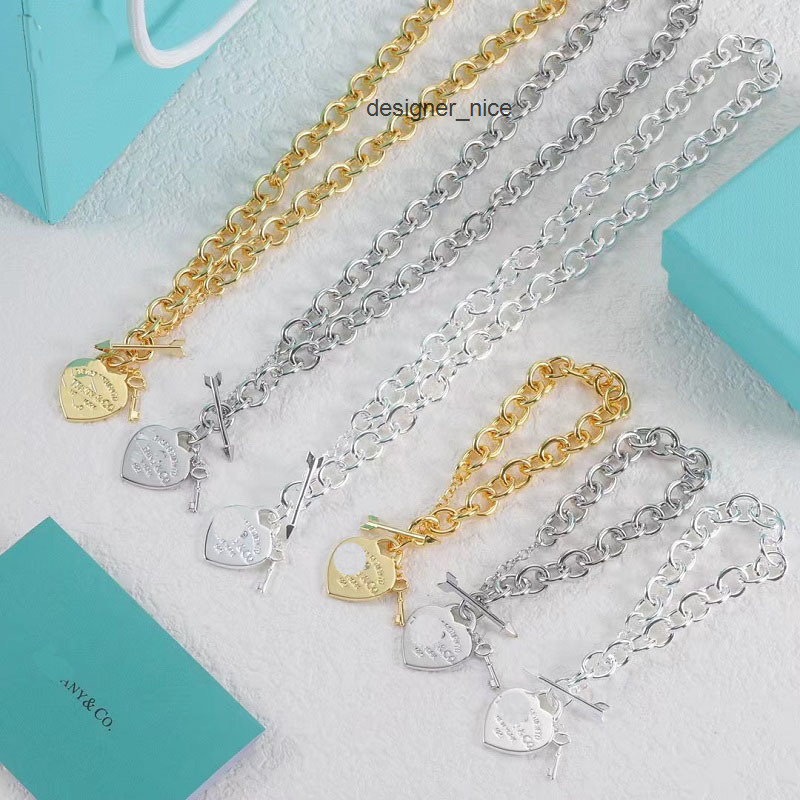 designer bracelet necklace luxury jewelry for men women gold silver woman arrow heart pendant key letter brass material niche tiffamy tiffanies and tiffanyx co D1YL