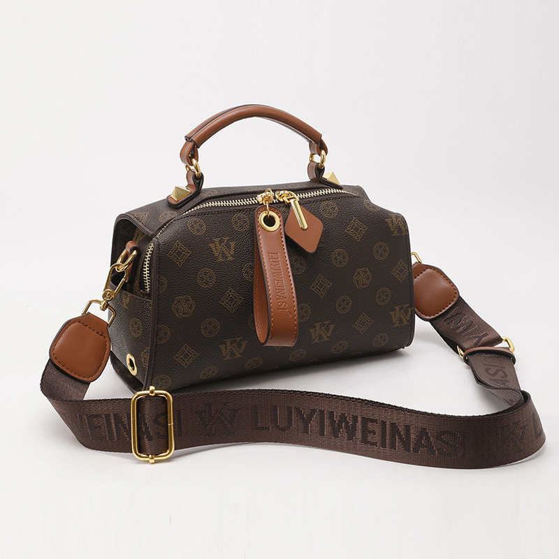 Brand High-End Women's 2025 New Luxury Retro Boston Bag, Handbag, Versatile Fashion Crossbody/Shoulder Bag with Letter Design